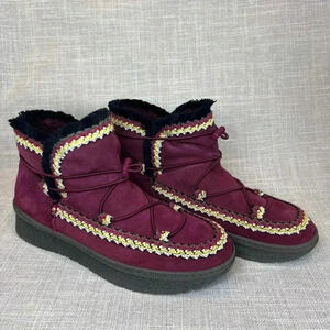 NWOT OTBT Terreno Apres Ski cold weather boots womens size 8.5 insulated maroon